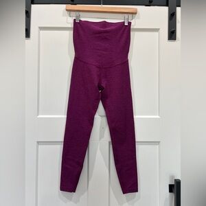 Beyond yoga maternity leggings